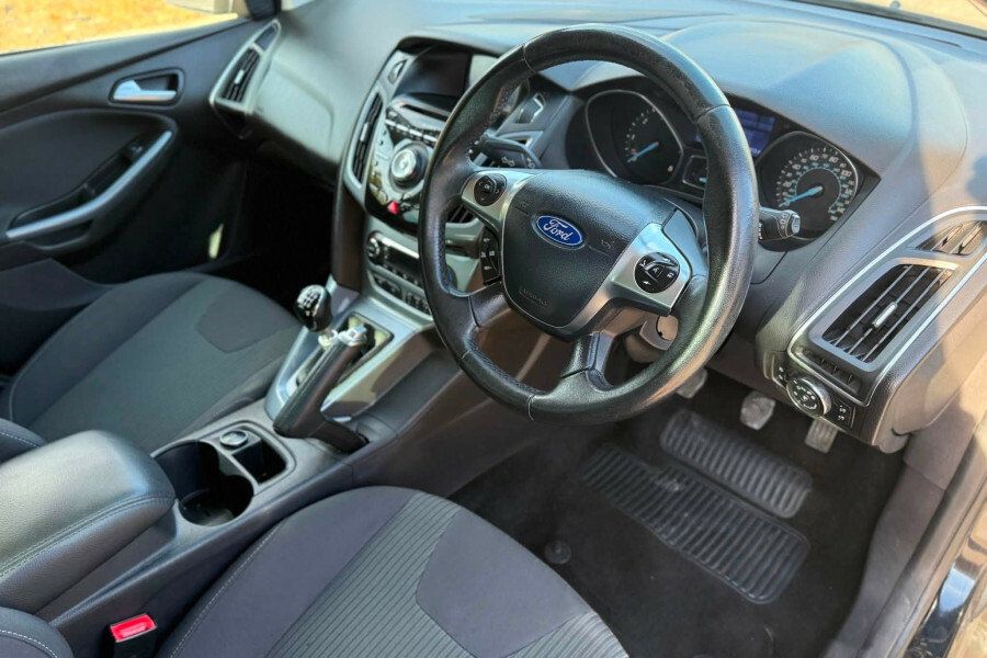 Ford Focus Zetec 1.0L Ecoboost Rear Sensors - Dab Radio Black #12