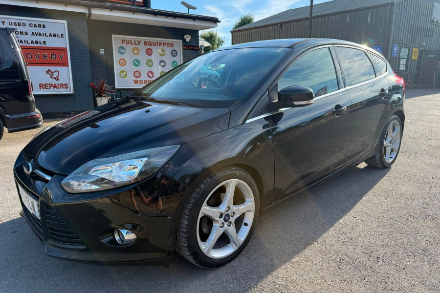 Ford Focus Zetec 1.0L Ecoboost Rear Sensors - Dab Radio Black #1