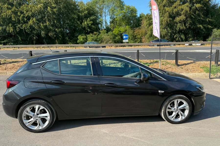Vauxhall Astra Hatchback Black #6