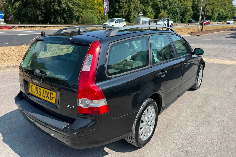 Volvo V50 Estate Black #5