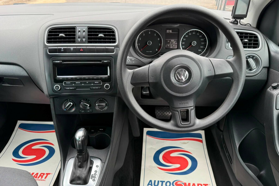 Volkswagen Polo 1.2 Tsi R-line Hatchback Euro 5 White #14