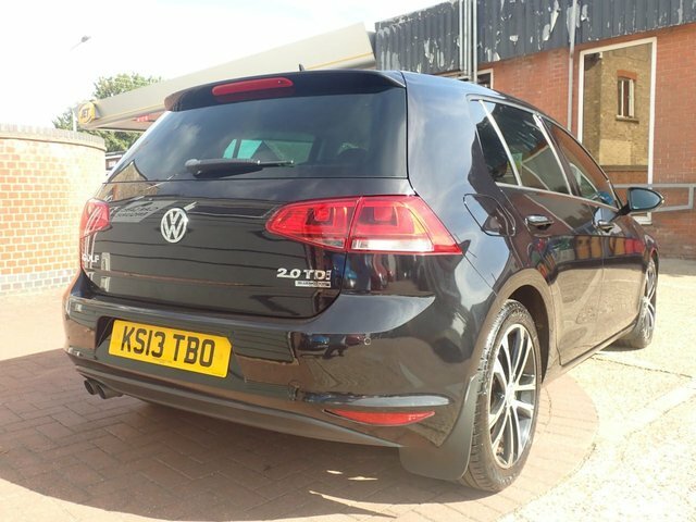 Volkswagen Golf 2.0 Tdi Bluemotion Tech Black #5