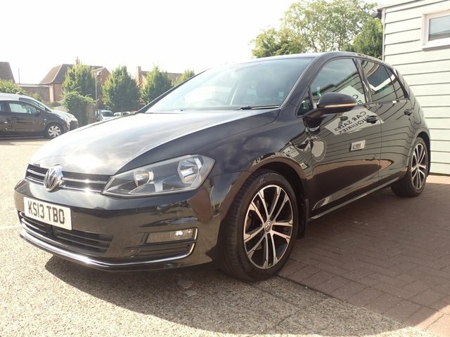 Volkswagen Golf 2.0 Tdi Bluemotion Tech Black #4