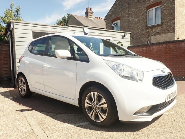 Kia Venga 1.6 3 Mpv White #6