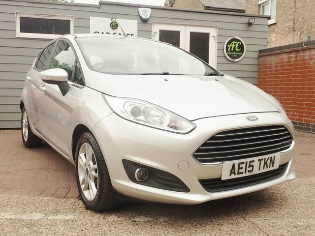 Ford Fiesta 1.25 Zetec Hatchback Silver