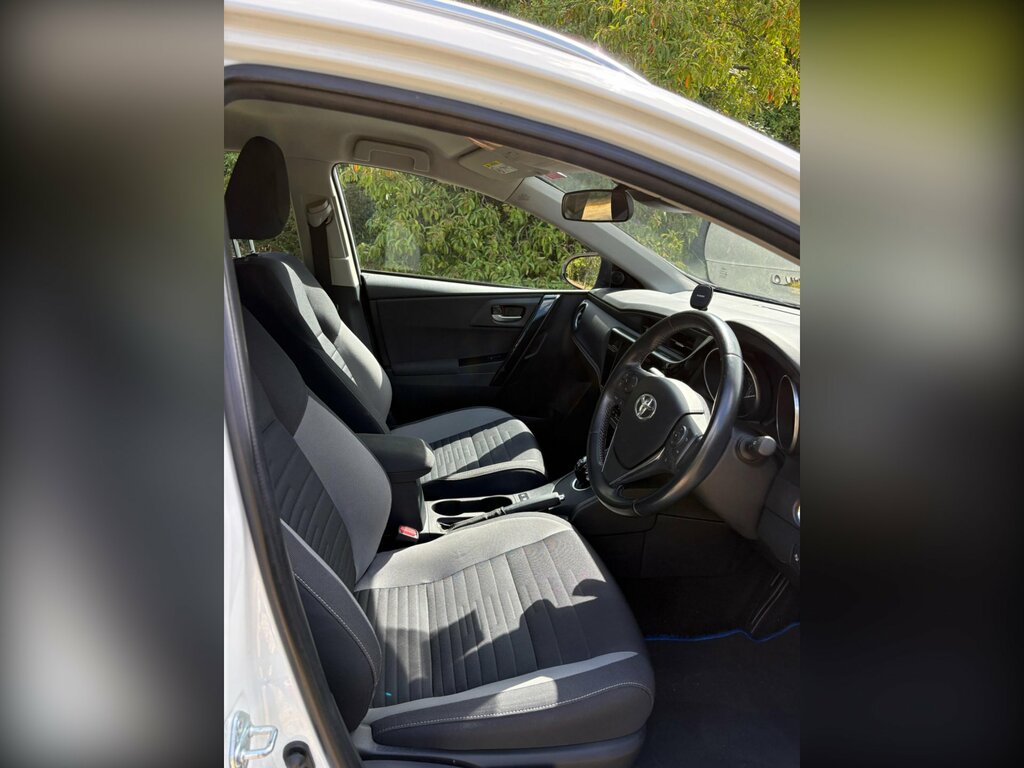 Toyota Auris 1.8 Hybrid Excel Tss Cvt Grey #46