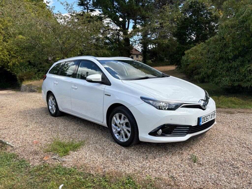 Toyota Auris 1.8 Vvt-h Icon Touring Sports Cvt Euro 6 Ss White #6