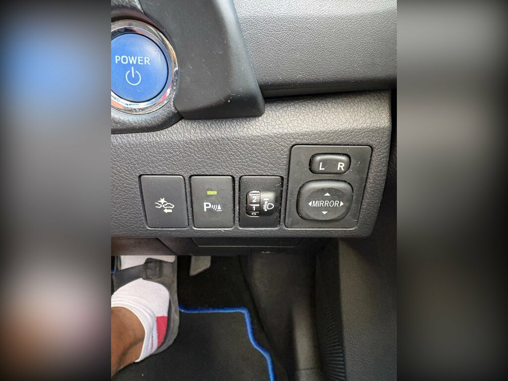 Toyota Auris 1.8 Hybrid Excel Tss Cvt Grey #52