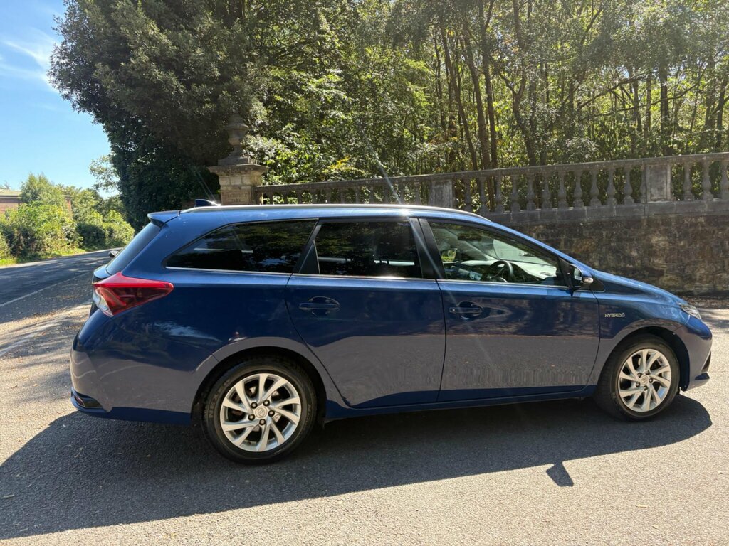 Toyota Auris 2018 1.8 Vvt-h Excel Hatchback Hybrid C Black #11