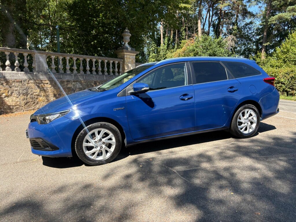 Toyota Auris 2018 1.8 Vvt-h Excel Hatchback Hybrid C Black #29