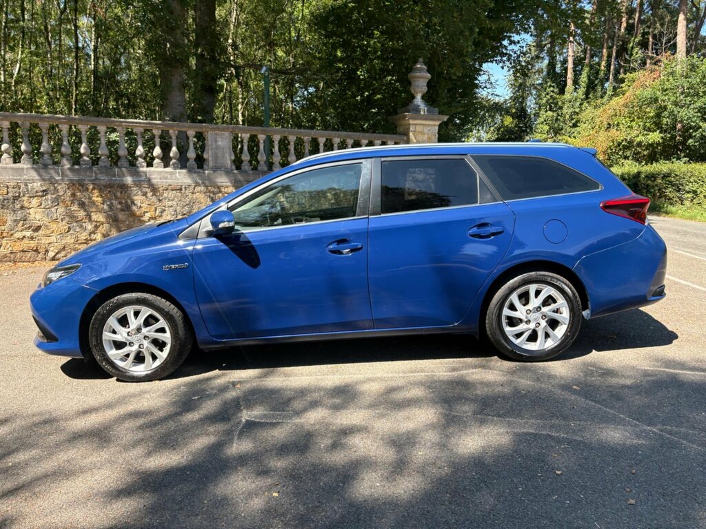 Toyota Auris 2018 1.8 Vvt-h Excel Hatchback Hybrid C Black #26