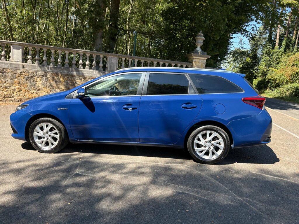 Toyota Auris 2018 1.8 Vvt-h Excel Hatchback Hybrid C Black #25