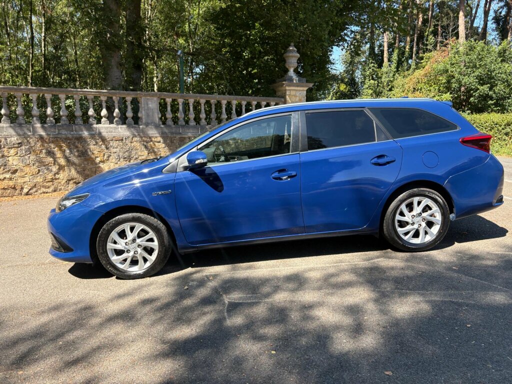 Toyota Auris 2018 1.8 Vvt-h Excel Hatchback Hybrid C Black #27