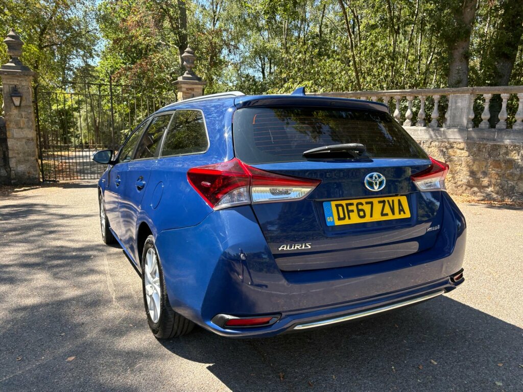 Toyota Auris 2018 1.8 Vvt-h Excel Hatchback Hybrid C Black #20