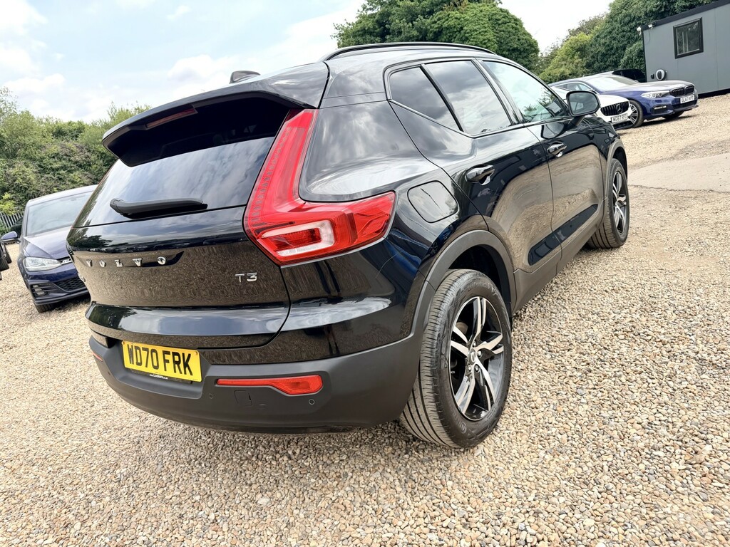 Volvo XC40 Suv 1.5 T3 R-design Suv Euro 6 2021 WD70FRK Black #2