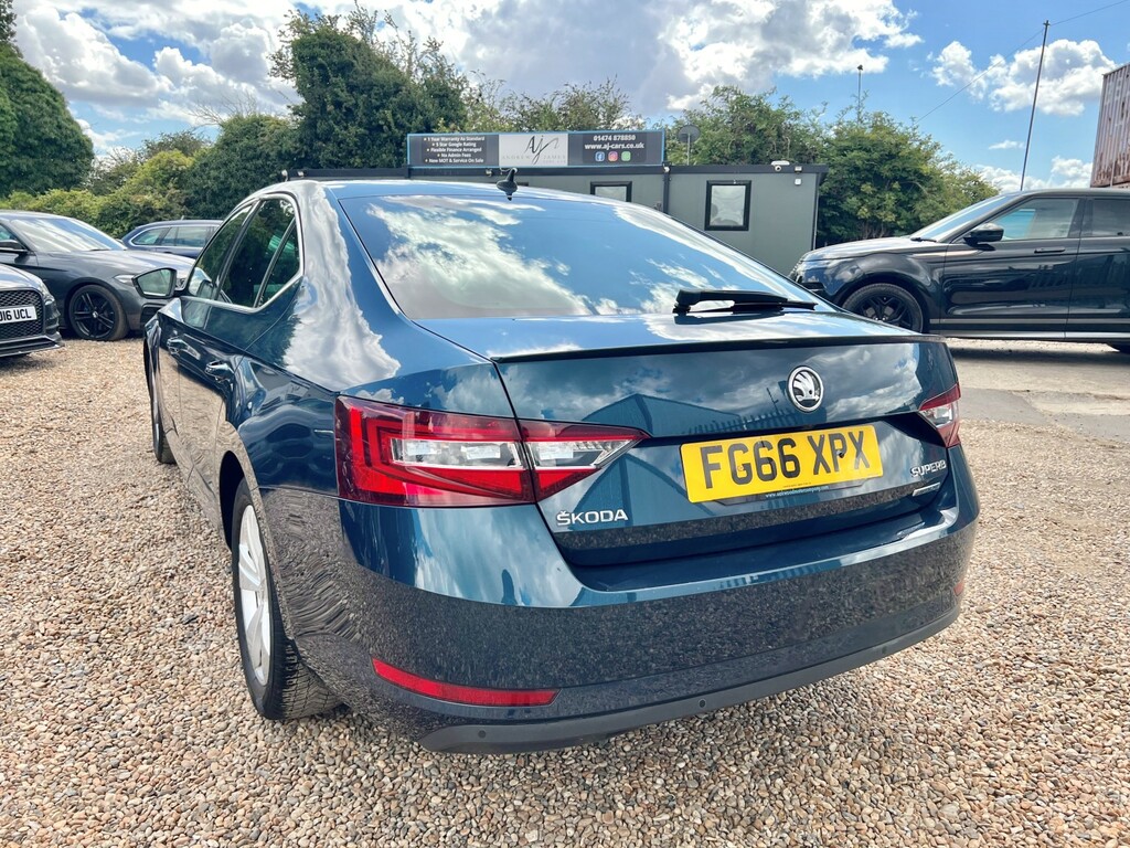 Skoda Superb 1.6 Tdi Greenline Se L Executive Hatchback Die Blue #5