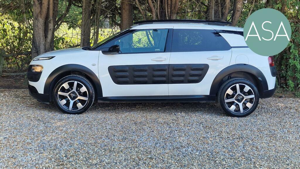 Citroen C4 Cactus 1.2 Puretech Flair Hatchback Eur White #2