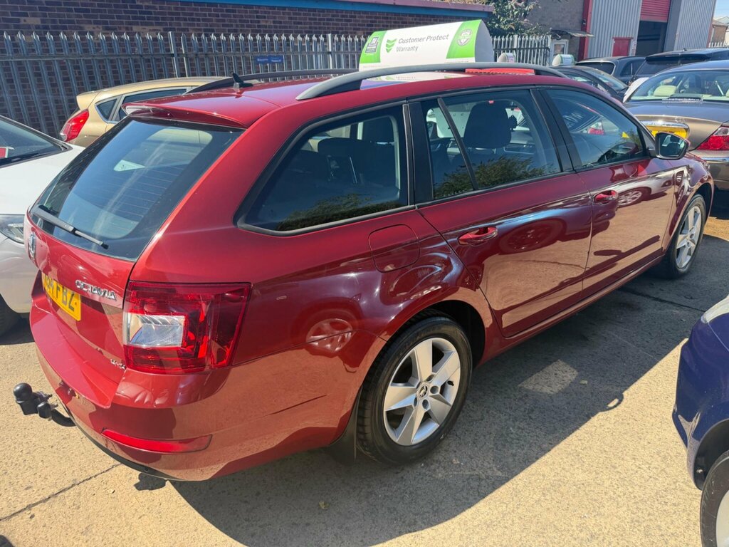 Skoda Octavia 2.0 Tdi Tour De France 4Wd Euro 5 Ss GK64FBZ Red #5