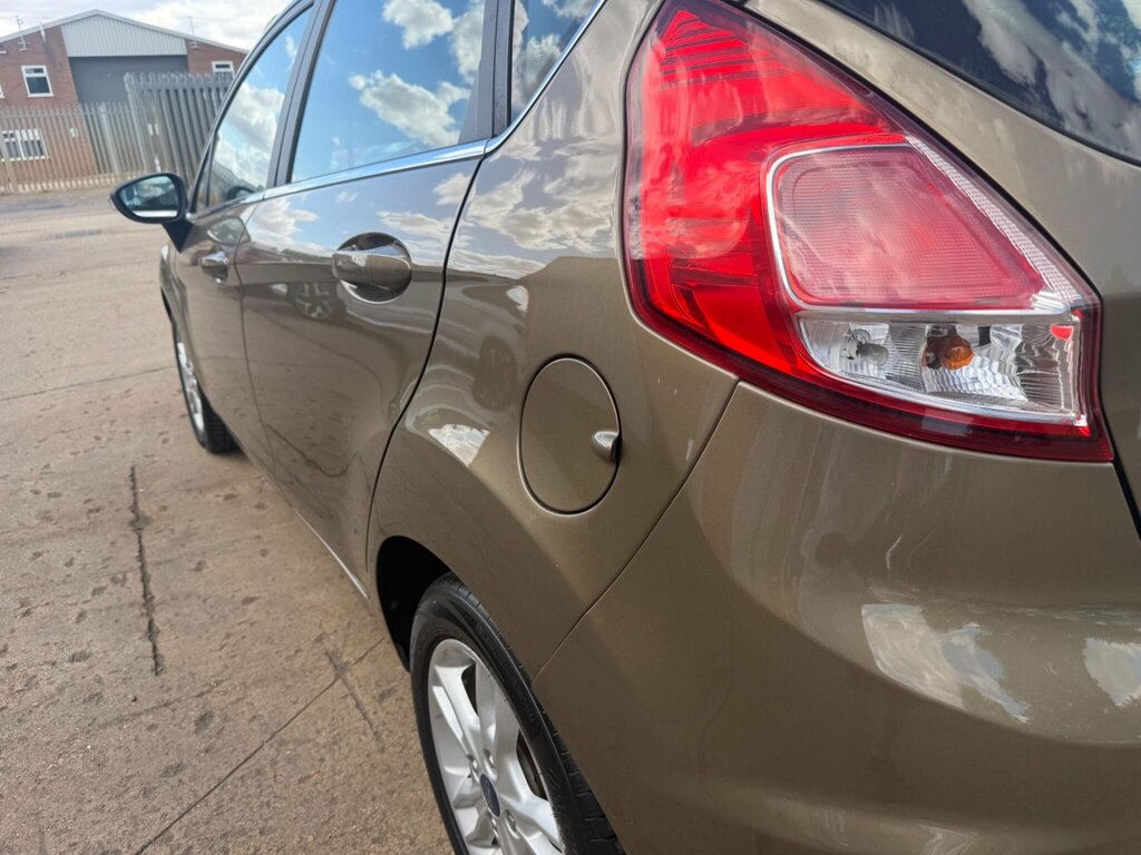 Ford Fiesta 1.5 Tdci Zetec Euro 5 NV15GUC Brown #6
