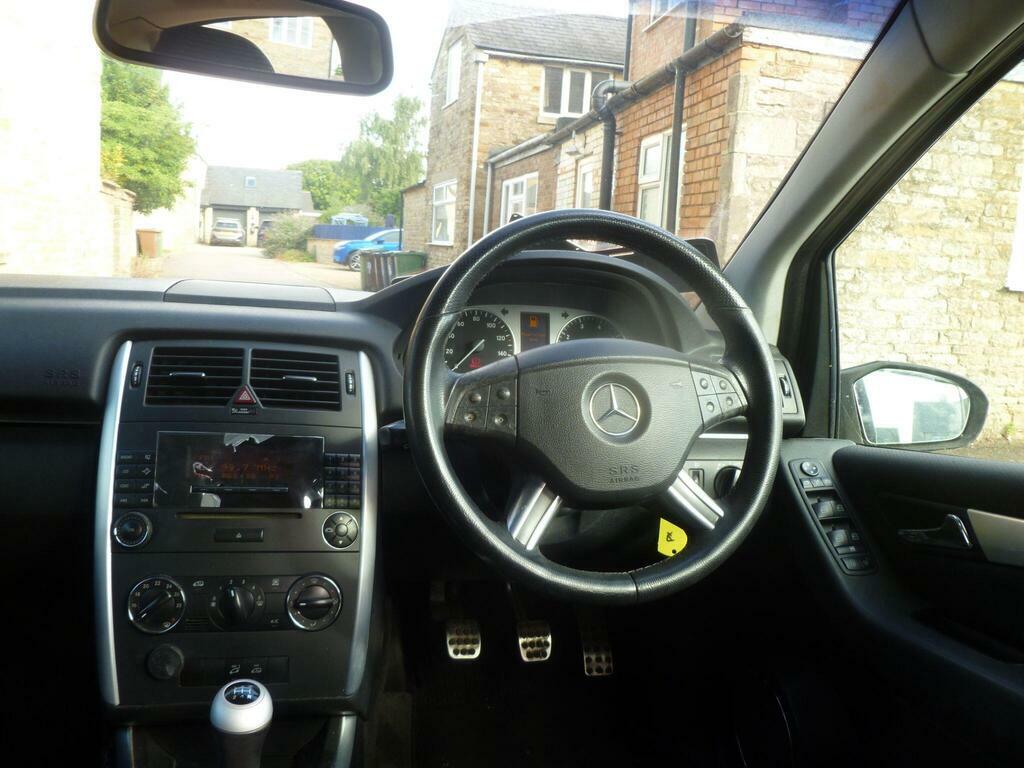 Mercedes-Benz B Class 2.0 B180 Se Mpv 146 Gkm, 109 B Silver #10