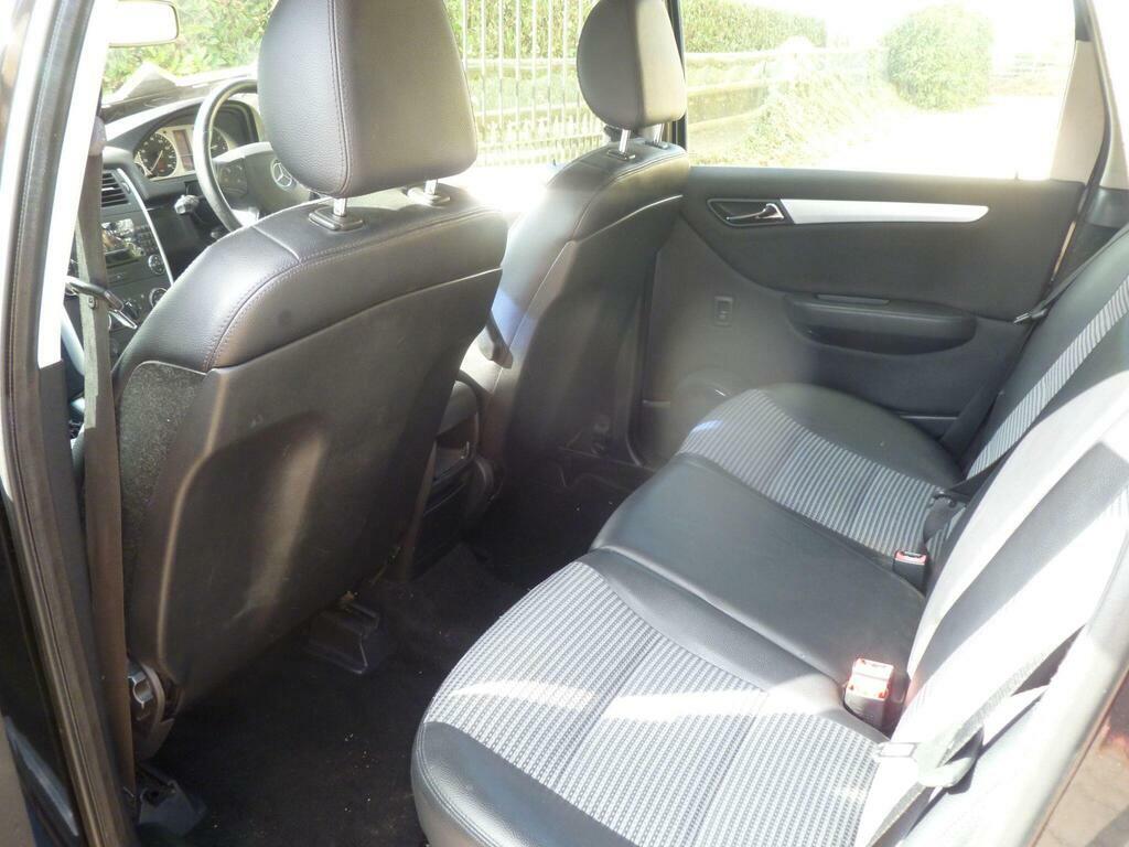 Mercedes-Benz B Class 2.0 B180 Se Mpv 146 Gkm, 109 B Silver #9