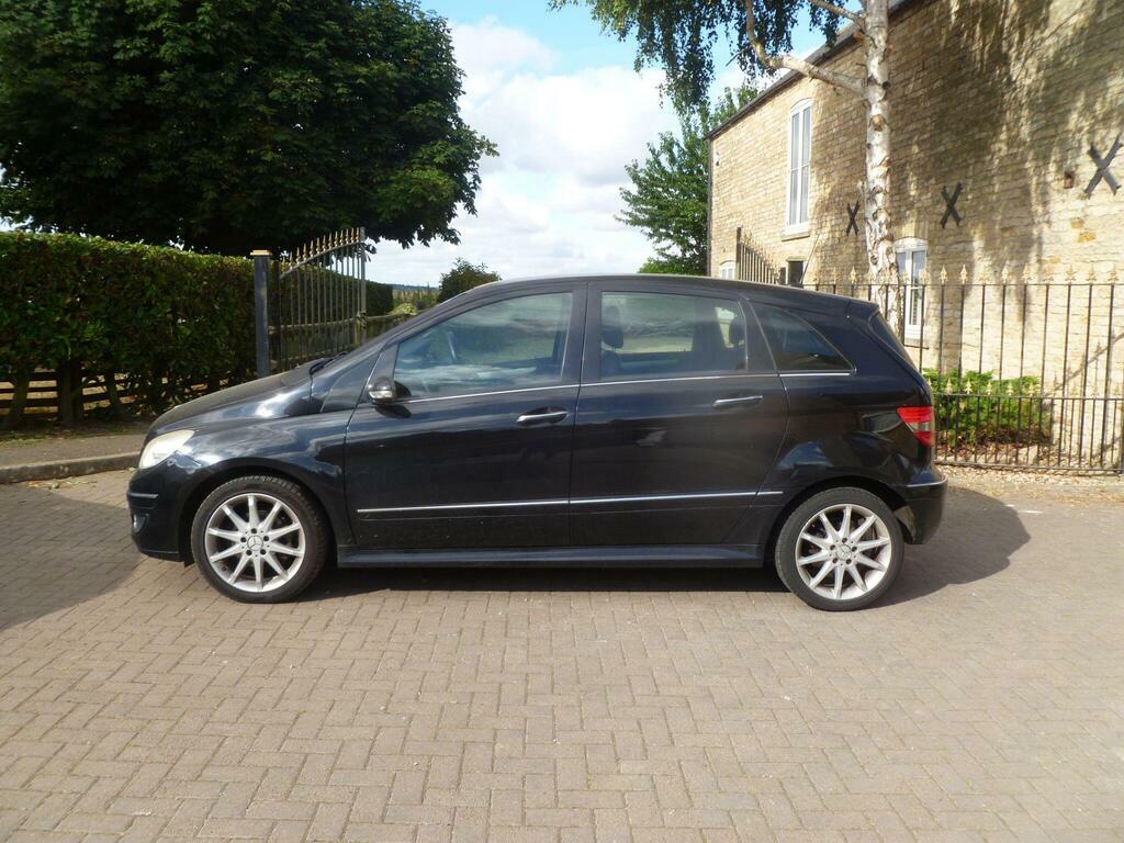 Mercedes-Benz B Class 1.7 B170 Se Mpv Black