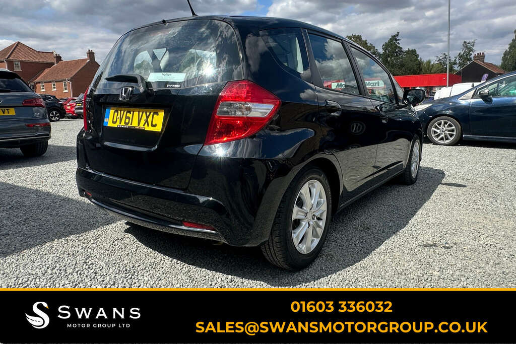 Honda Jazz Hatchback 1.4 I-vtec Es Hatchback Manua Black #3