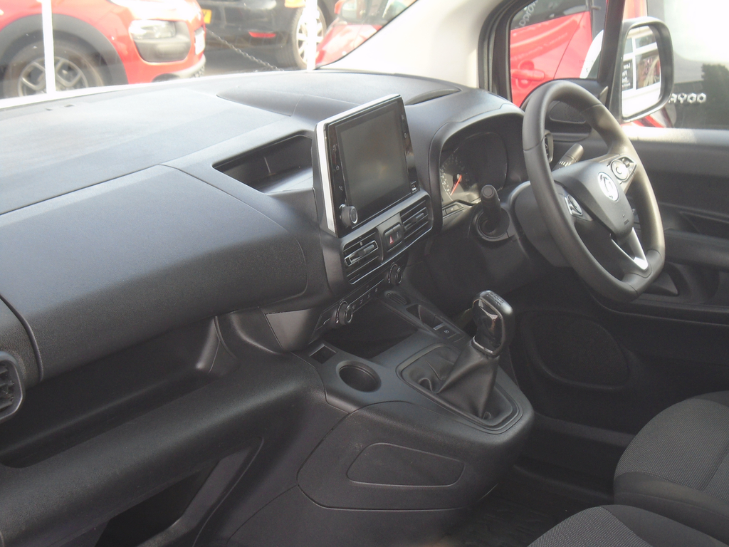 Vauxhall Combo 1.5 Turbo D 2300 Sportive L2 H1 Euro 6 Ss  #28