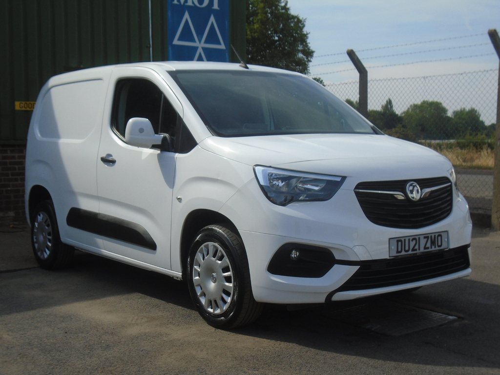 Vauxhall Combo L1h1 2300 Sportive  #3