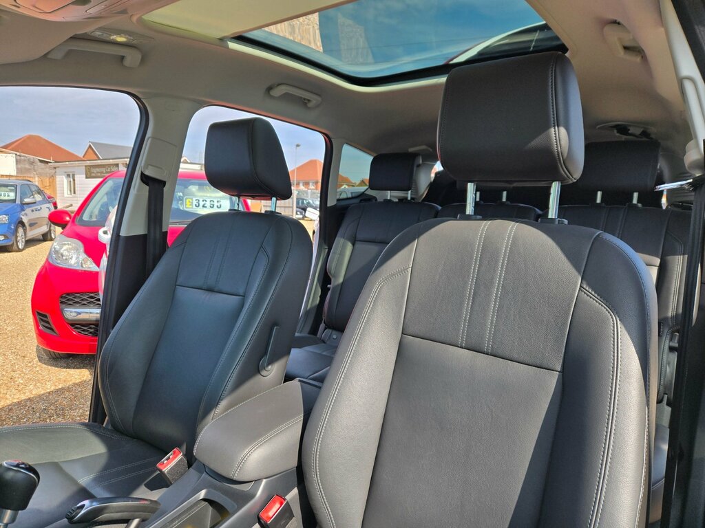 Ford C-Max 1.5 Tdci Zetec Mpv 20 Road Tax Motd To J White #43