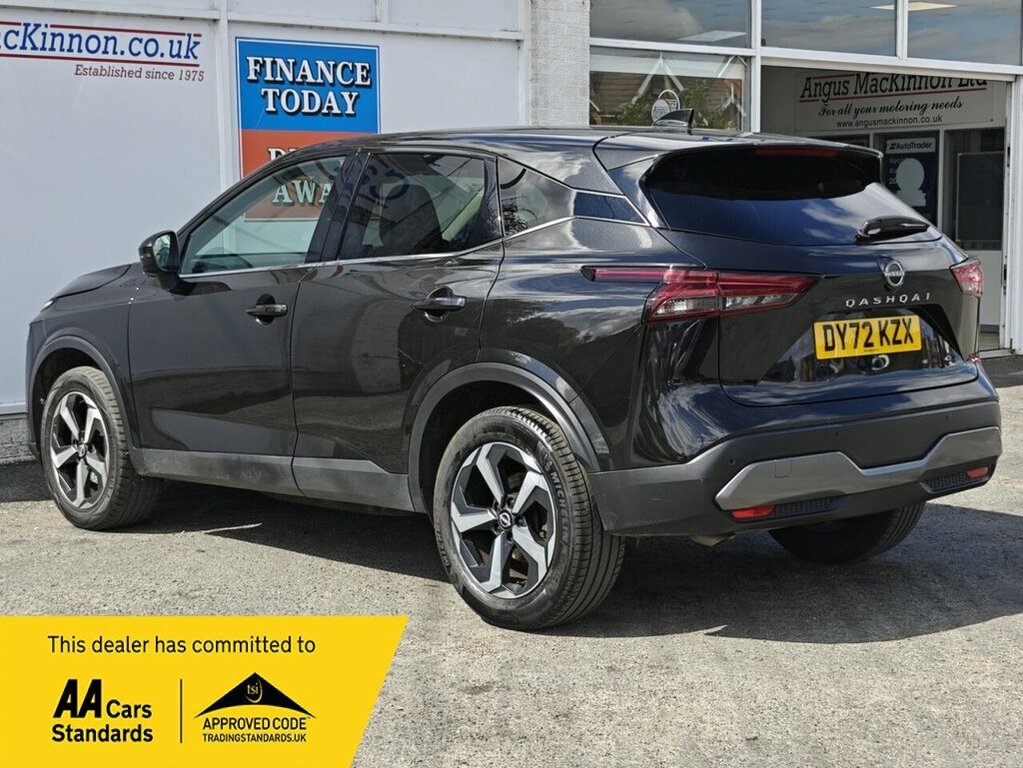 Nissan Qashqai 1.3L N-connecta DY72KZX Black #5
