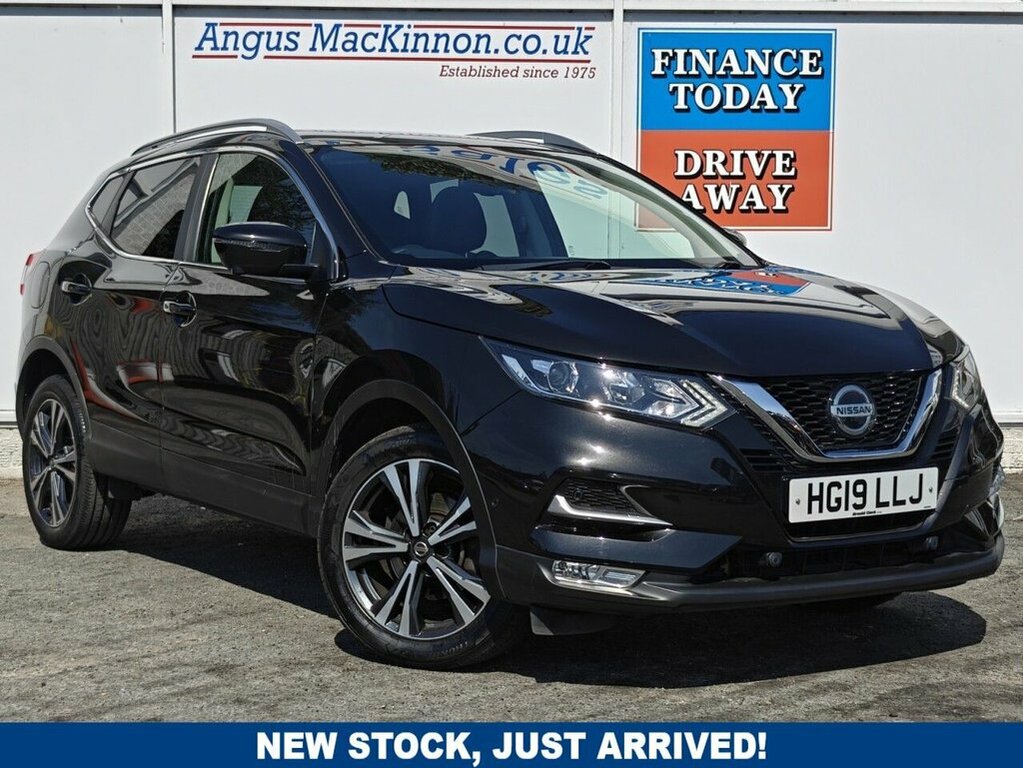 Nissan Qashqai 1.5L N-connecta Black