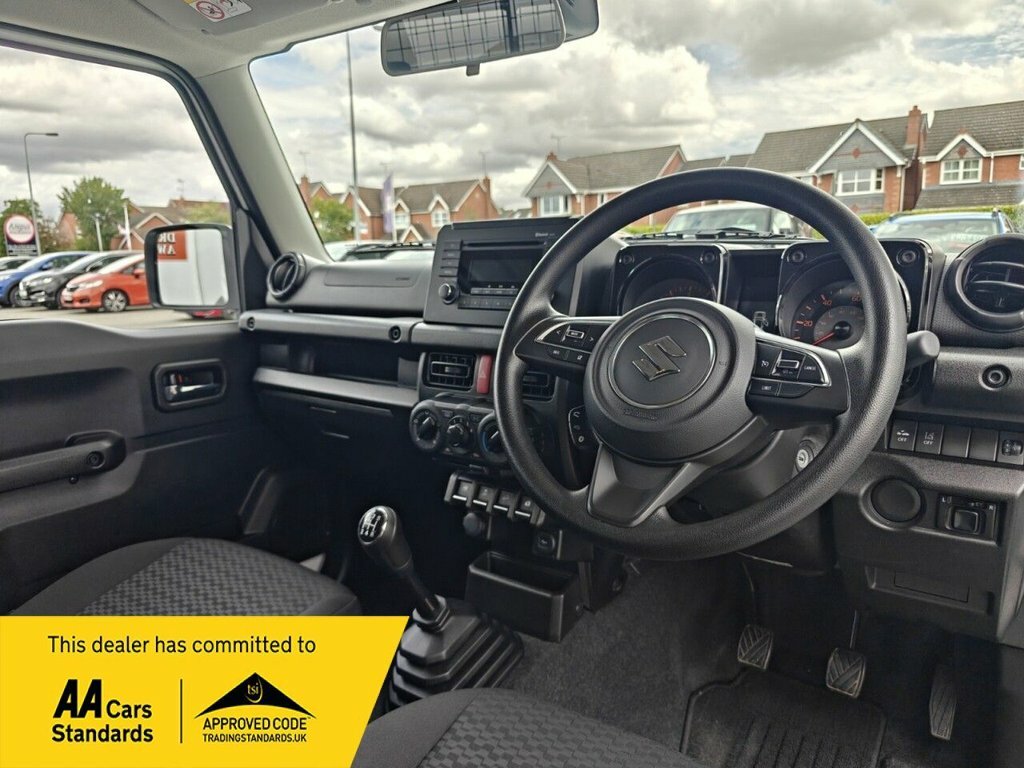Suzuki Jimny Suv White #2