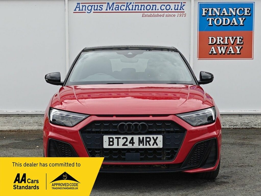 Audi A1 1.5L Black Edition Red #3