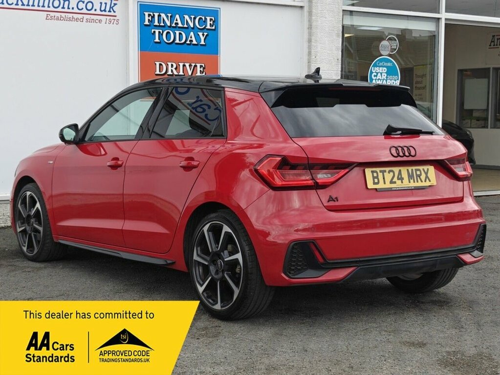 Audi A1 1.5L Black Edition Red #5