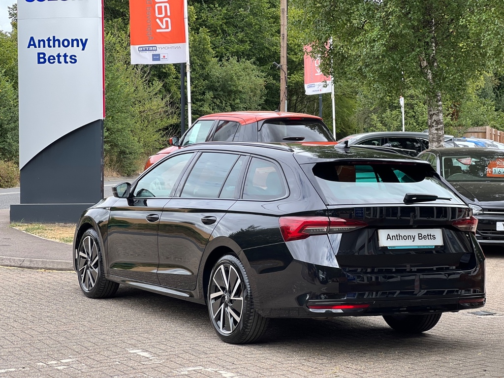 Skoda Octavia 1.5 Tsi 150 E-tec Sportline Dsg BD25ZSK Black #5