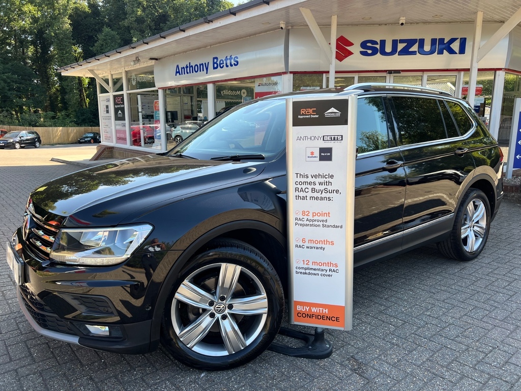 Volkswagen Tiguan Allspace 1.5 Tsi Evo Match Dsg Black