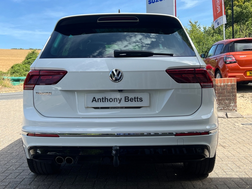 Volkswagen Tiguan 2.0 Tdi 150 R-line Tech Dsg White #6