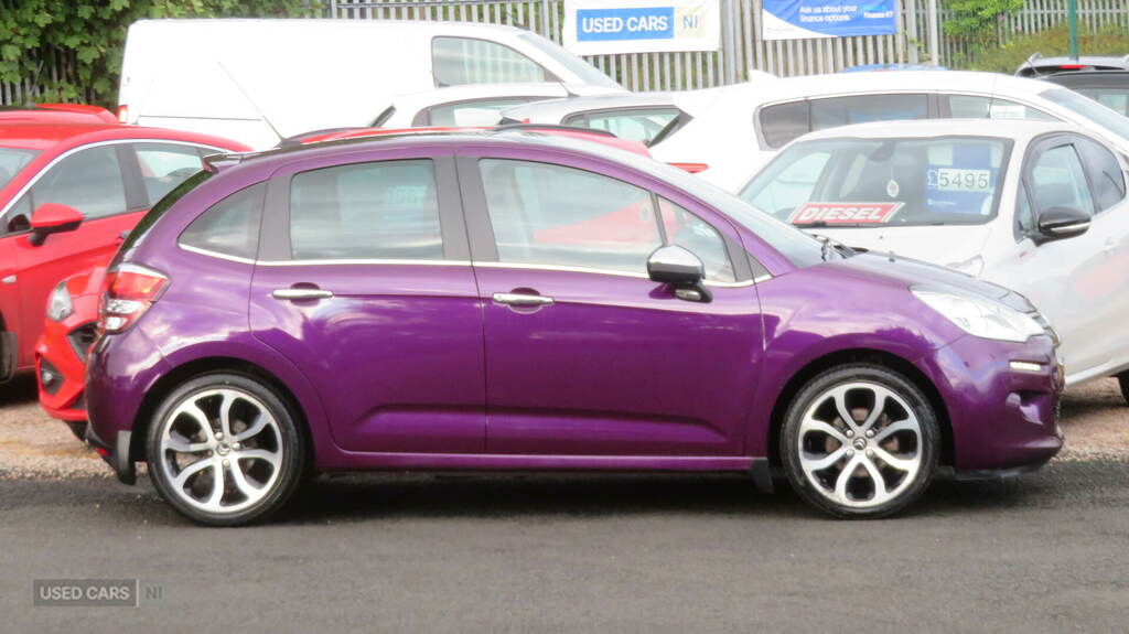 Citroen C3 1.6 Bluehdi 100 Platinum Pink #2