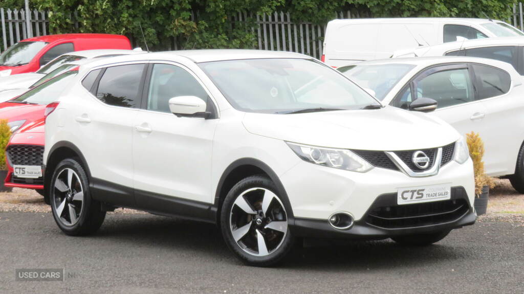 Nissan Qashqai 1.5 Dci N-connecta FP66XYT White