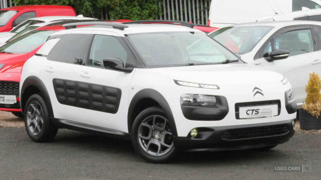 Citroen C4 Cactus 1.2 Puretech 82 Feel White