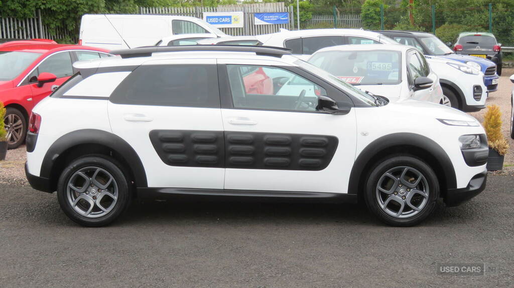 Citroen C4 Cactus 1.2 Puretech 82 Feel White #2