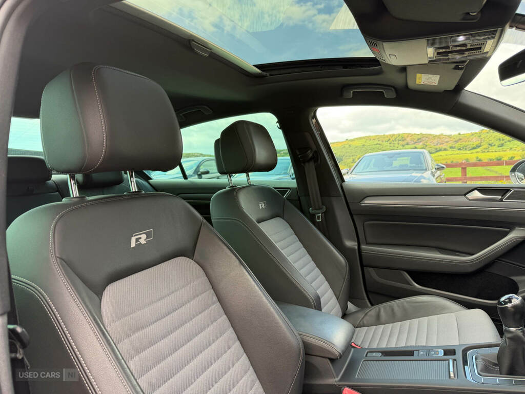 Volkswagen Passat 2.0 Tdi Evo Scr Sel Dsg Grey #10