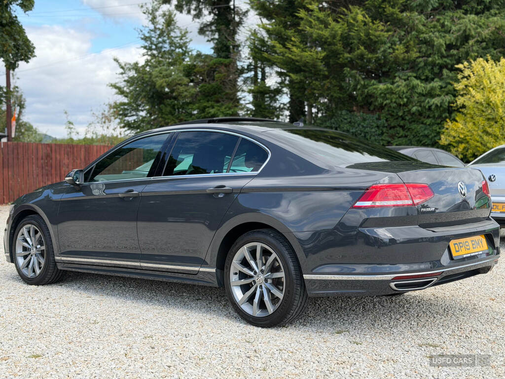 Volkswagen Passat 2.0 Tdi R-line Panoramic Roof Grey #3