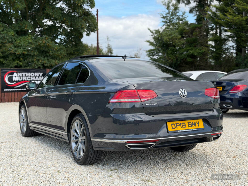 Volkswagen Passat 2.0 Tdi R-line Panoramic Roof Grey #4
