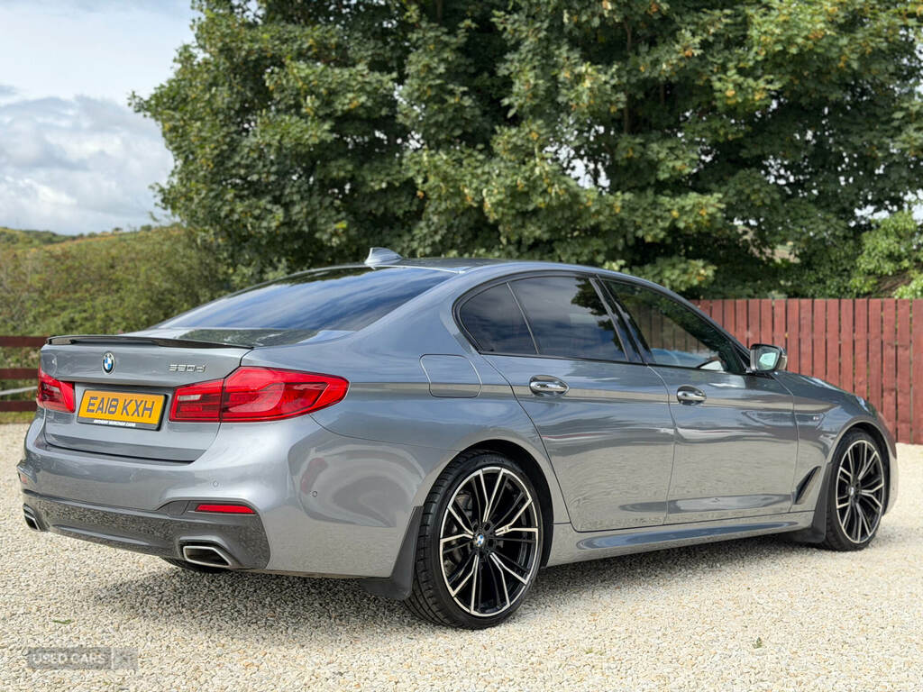 BMW 5 Series 520D M Sport Blue #6