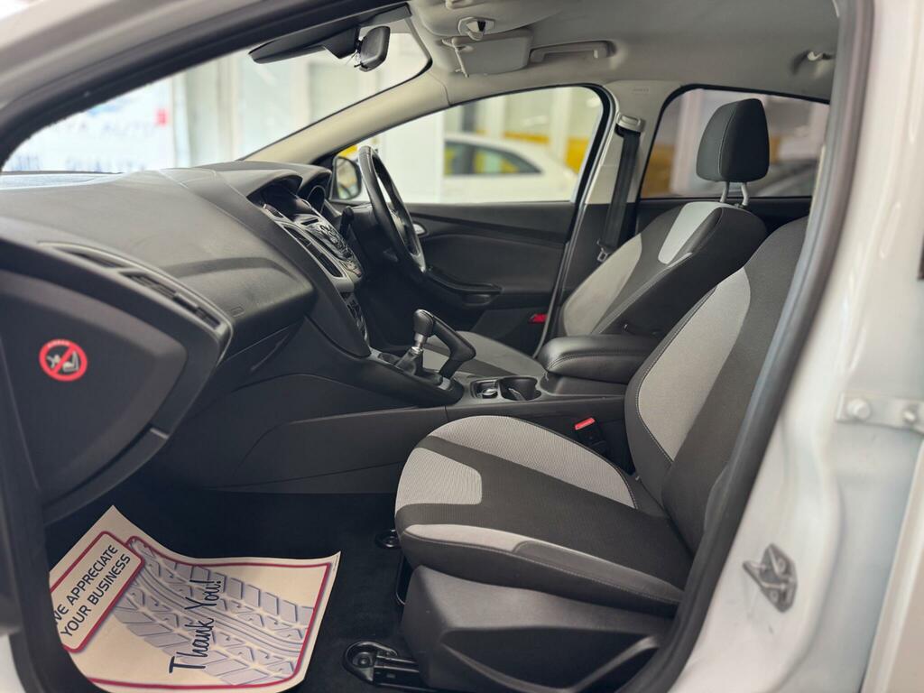 Ford Focus T Ecoboost Zetec Navigator U2570 Ulez Black #10