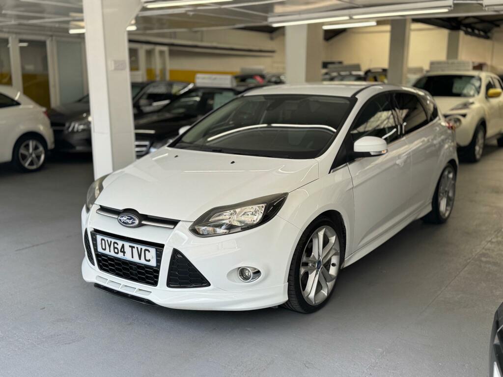 Ford Focus Zetec S White