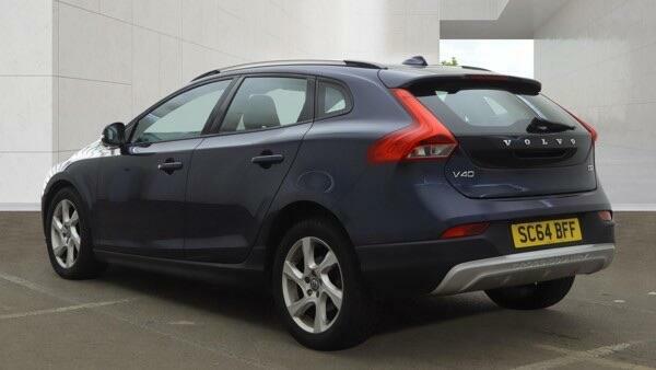 Volvo V40 Cross Country Lux Nav Blue #3