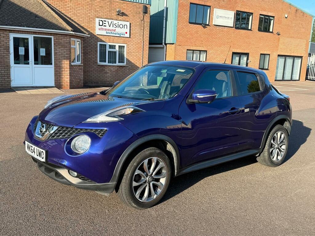 Nissan Juke Tekna Blue